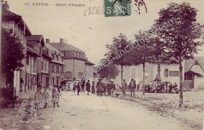 Carte postale ancienne Arpajon — Arpajon-sur-Cère (Cantal)