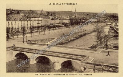 Carte postale ancienne Promenade du Gravier - La Jordanne — Aurillac (Cantal)