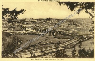 Carte postale ancienne Le Cantal Pittoresque — Aurillac (Cantal)