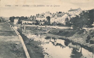 Carte postale ancienne La Jordanne, vue du Gravier — Aurillac (Cantal)