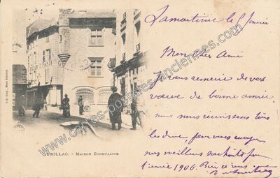 Carte postale ancienne Maison Consulaire — Aurillac (Cantal)