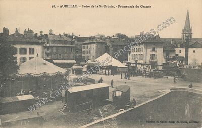 Carte postale ancienne Foire de la St-Urbain. - Promenade du Gravier — Aurillac (Cantal)
