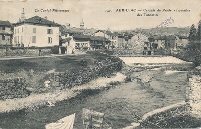 Carte postale ancienne Cascade du Pradet et quartier des Tanneries — Aurillac (Cantal)