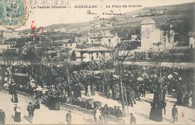 Carte postale ancienne La Place du Gravier — Aurillac (Cantal)
