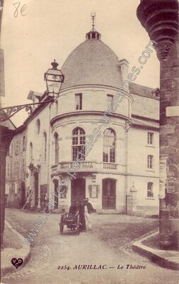 Carte postale ancienne Le Théâtre — Aurillac (Cantal)