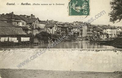 Carte postale ancienne Vieilles maisons sur la Jordanne — Aurillac (Cantal)