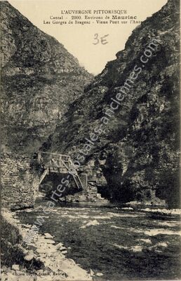 Carte postale ancienne Gorges de Brageac — Brageac (Cantal)