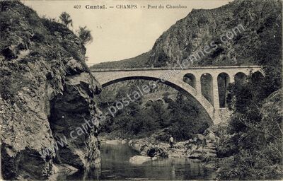 Carte postale ancienne Champs — Champs-sur-Tarentaine-Marchal (Cantal)