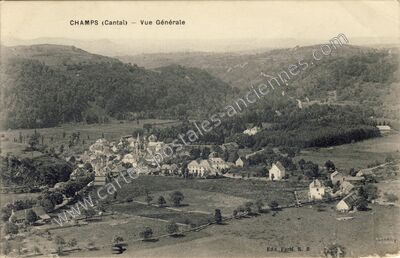 Carte postale ancienne Champs — Champs-sur-Tarentaine-Marchal (Cantal)