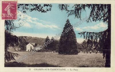 Carte postale ancienne Champs sur Tarentaine — Champs-sur-Tarentaine-Marchal (Cantal)