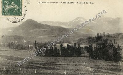 Carte postale ancienne Le Cantal Pittoresque -- Vallée de la Rhue — Cheylade (Cantal)