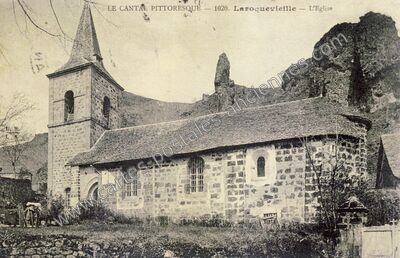 Carte postale ancienne L'Eglise — Laroquevieille (Cantal)