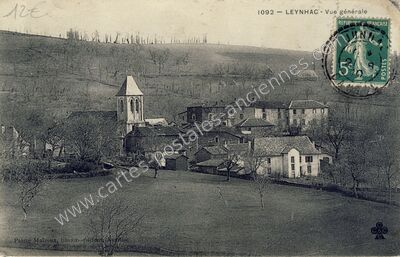 Carte postale ancienne Vue générale — Leynhac (Cantal)