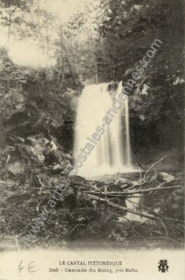 Carte postale ancienne Cascade du Siniq — Malbo (Cantal)
