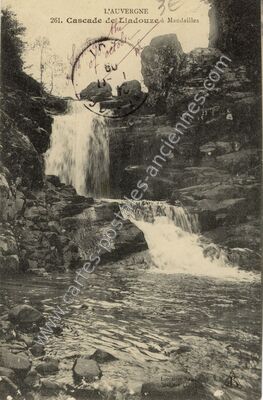 Carte postale ancienne Liadouze — Mandailles-Saint-Julien (Cantal)