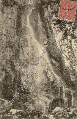 Carte postale ancienne Mandailles — Mandailles-Saint-Julien (Cantal)