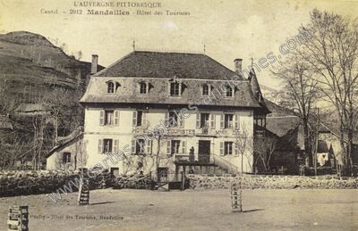 Carte postale ancienne Mandailles — Mandailles-Saint-Julien (Cantal)
