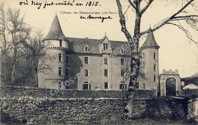 Carte postale ancienne Chateau des Bessonies — Maurs (Cantal)