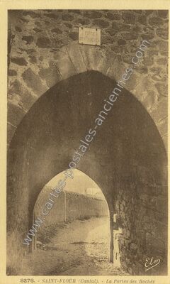 Carte postale ancienne La Portes des Roches — Saint-Flour (Cantal)