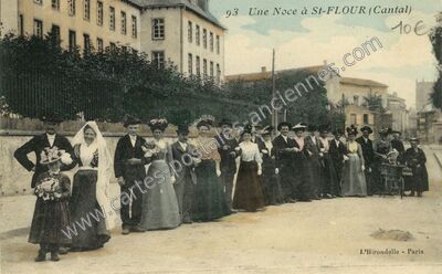 Carte postale ancienne Une Noce — Saint-Flour (Cantal)