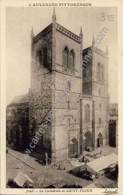 Carte postale ancienne La Cathédrale — Saint-Flour (Cantal)
