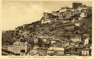 Carte postale ancienne Les Remparts de la Ville et le Faubourg — Saint-Flour (Cantal)