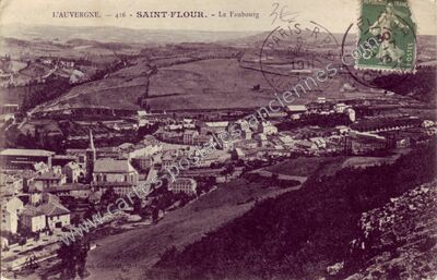 Carte postale ancienne Le Faubourg — Saint-Flour (Cantal)