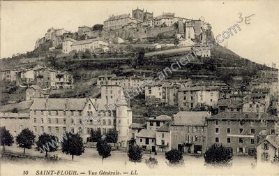 Carte postale ancienne Vue Générale — Saint-Flour (Cantal)