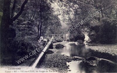 Carte postale ancienne Gorges du Pas de la Cere — Vic-sur-Cère (Cantal)