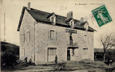Carte postale ancienne Hôtel Lavessière — Le Rouget (Cantal)