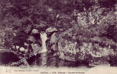 Carte postale ancienne Cascade de Muratet — Vitrac (Cantal)