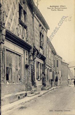 Carte postale ancienne Aubigny — Aubigny-sur-Nère (Cher)