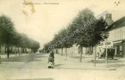 Carte postale ancienne Place Nationale — Baugy (Cher)