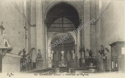 Carte postale ancienne Intérieur de l'Eglise — Chârost (Cher)