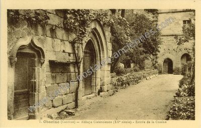 Carte postale ancienne Abbaye Cistercienne (XIIe siècle) - Entrée de la Cuisine — Aubazines (Corrèze)