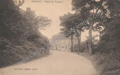 Carte postale ancienne Hôtel des Touristes — Beynat (Corrèze)