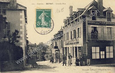 Carte postale ancienne Grande-Rue — Beynat (Corrèze)