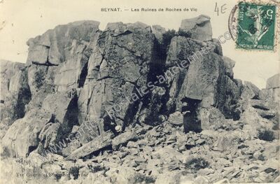 Carte postale ancienne Les Ruines de Roches de Vie — Beynat (Corrèze)