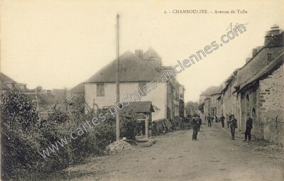 Carte postale ancienne Avenue de Tulle — Chamboulive (Corrèze)