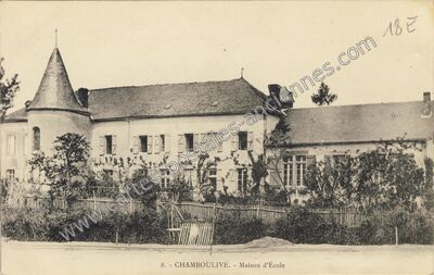 Carte postale ancienne Maison d'École — Chamboulive (Corrèze)