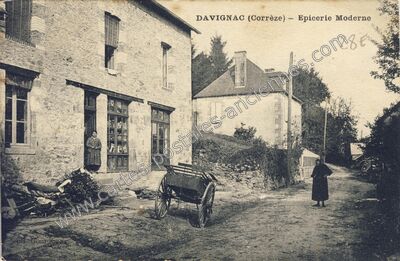 Carte postale ancienne Epicerie Moderne — Davignac (Corrèze)