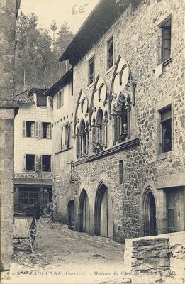 Carte postale ancienne Maison du Cardinal Sudre — Laguenne (Corrèze)