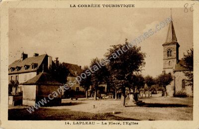 Carte postale ancienne La Place, l'Eglise — Lapleau (Corrèze)