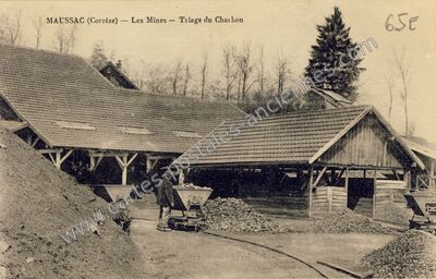 Carte postale ancienne Les Mines — Triage du Charbon — Maussac (Corrèze)