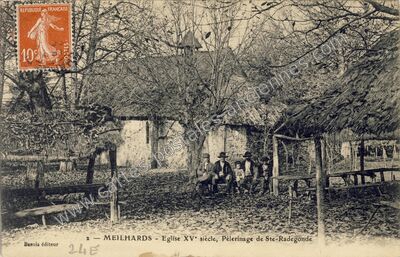 Carte postale ancienne Eglise XV° siècle, Pèlerinage de Ste-Radegonde — Meilhards (Corrèze)