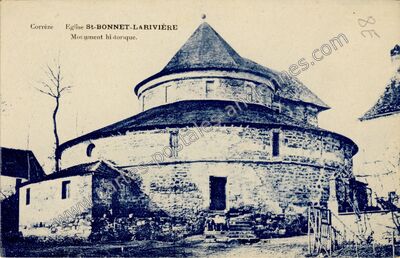 Carte postale ancienne Eglise St-BONNET-LARIVIÈRE Monument historique — Saint-Bonnet-la-Rivière (Corrèze)