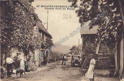 Carte postale ancienne Avenue Nord du Bourg — Saint-Hilaire-Peyroux (Corrèze)