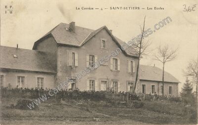 Carte postale ancienne Les Ecoles — Saint-Setiers (Corrèze)