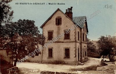 Carte postale ancienne Mairie-Ecoles — Saint-Yrieix-le-Déjalat (Corrèze)