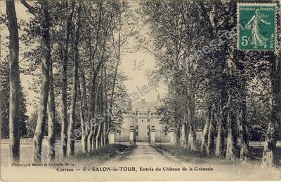 Carte postale ancienne Entrée du Château de la Grènerie — Salon-la-Tour (Corrèze)